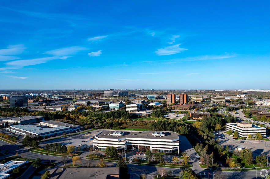 2233 Argentia Rd, Mississauga, ON en alquiler - Foto del edificio - Imagen 1 de 3