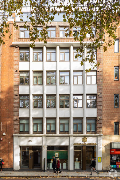 30-32 Grays Inn Rd, London en venta - Foto del edificio - Imagen 2 de 9