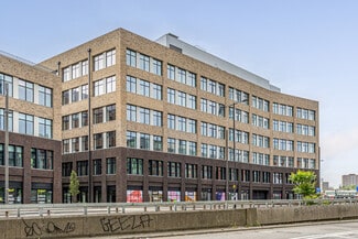 Más detalles de 3 Sugar House Ln, London - Oficina en alquiler