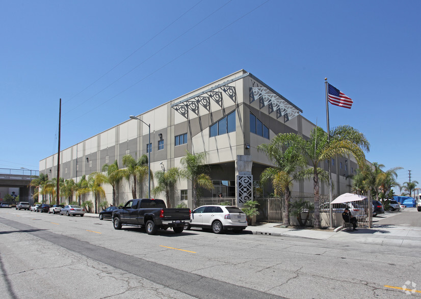 2423 E 23rd St, Los Angeles, CA en alquiler - Foto del edificio - Imagen 1 de 4