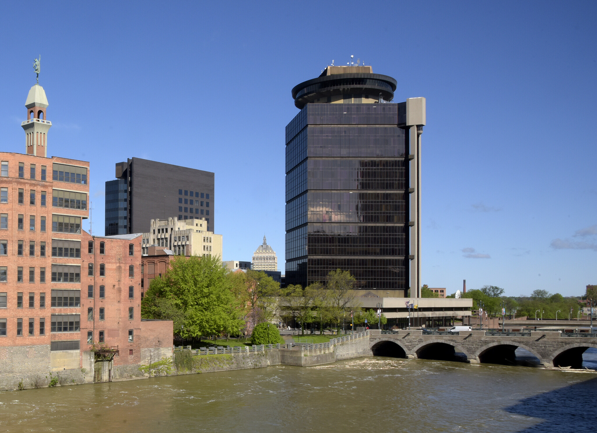 26-28 E Main St, Rochester, NY en venta Foto del edificio- Imagen 1 de 13