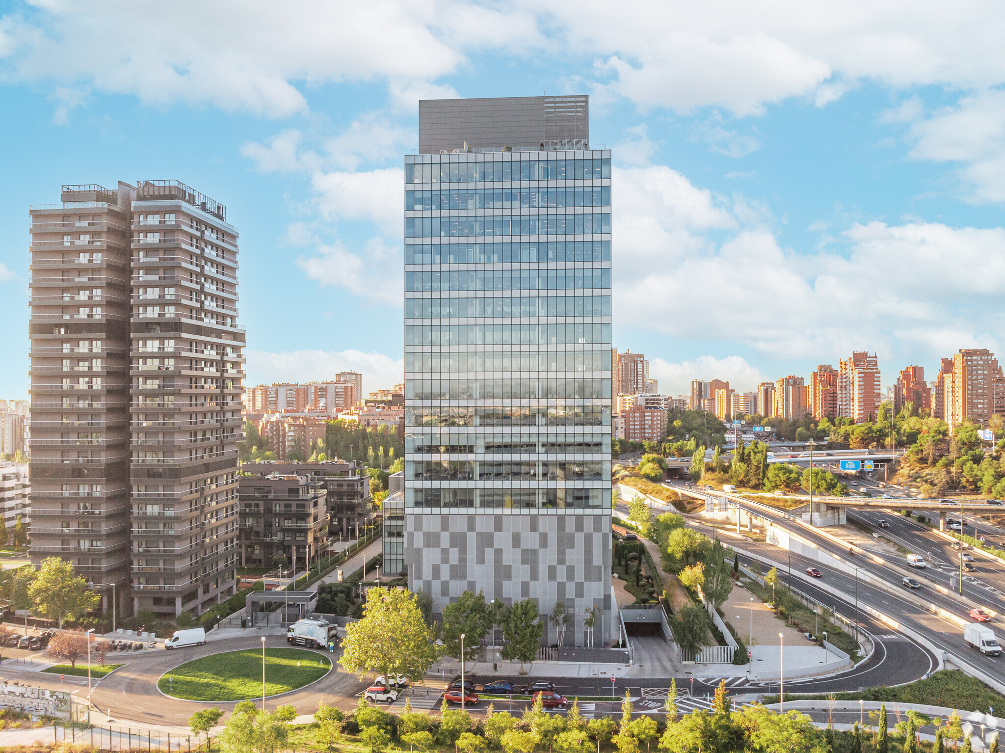 LOOM, Calle Dulce Chacón, 55, Madrid, Madrid en alquiler Foto del edificio- Imagen 1 de 2