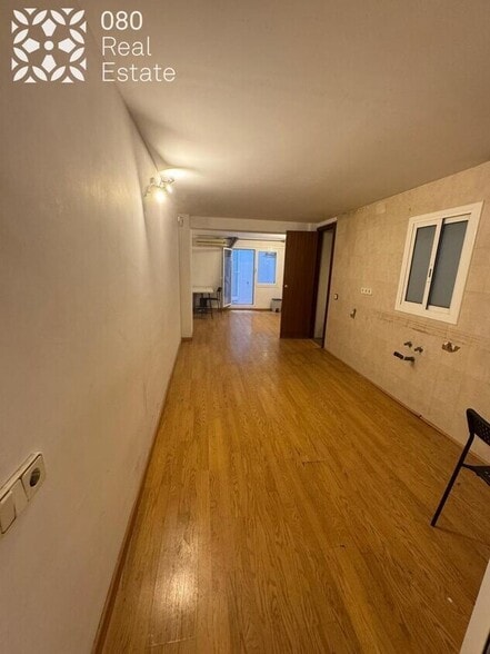 Edificio residencial en Barcelona, Barcelona en venta - Foto del interior - Imagen 2 de 2