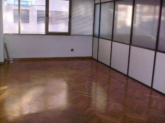 Oficina en Ponferrada, León en alquiler - Foto del edificio - Imagen 3 de 5