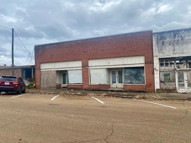 209 3rd St, Mccomb, MS en venta - Foto del edificio - Imagen 2 de 18