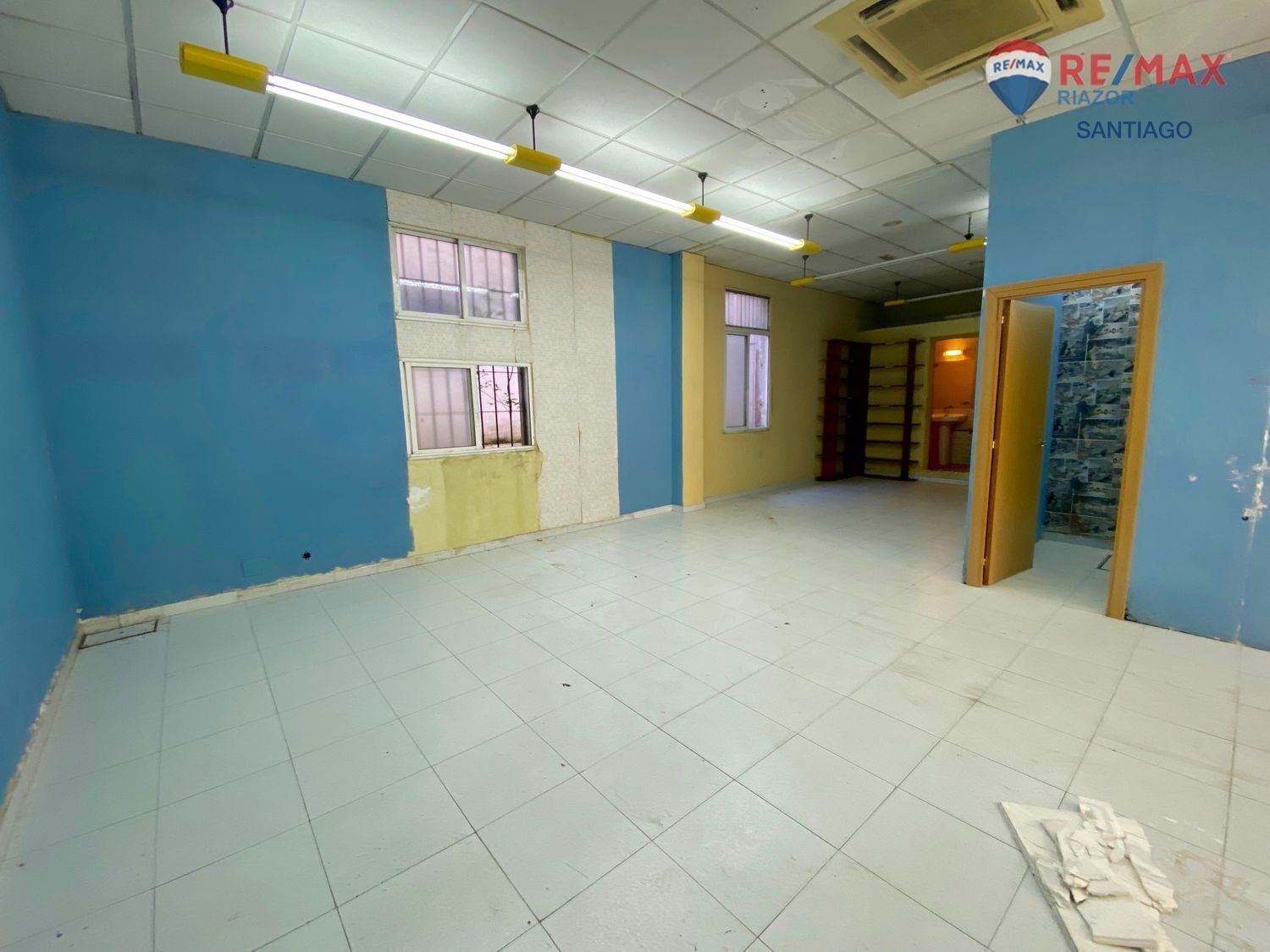 Local en Santiago de Compostela, La Coruna en alquiler Foto principal- Imagen 1 de 13