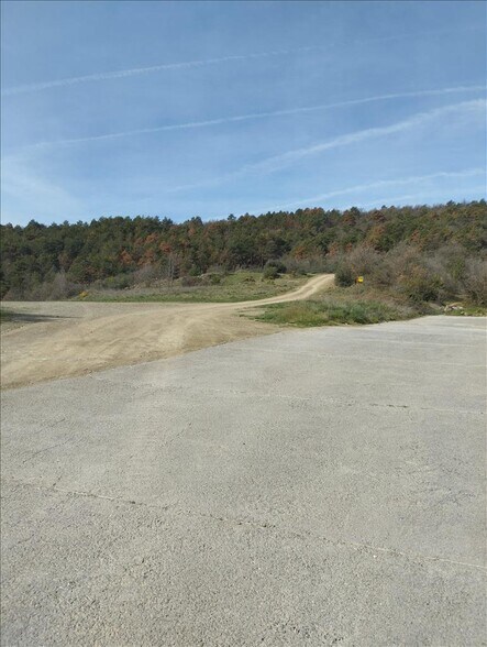 Carrer Únic Aravell, Montferrer i Castellbò, Lérida en venta - Foto del edificio - Imagen 2 de 9