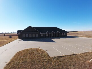 Más detalles de 202 Diamond Springs Trl, Ogallala, NE - Oficina en venta