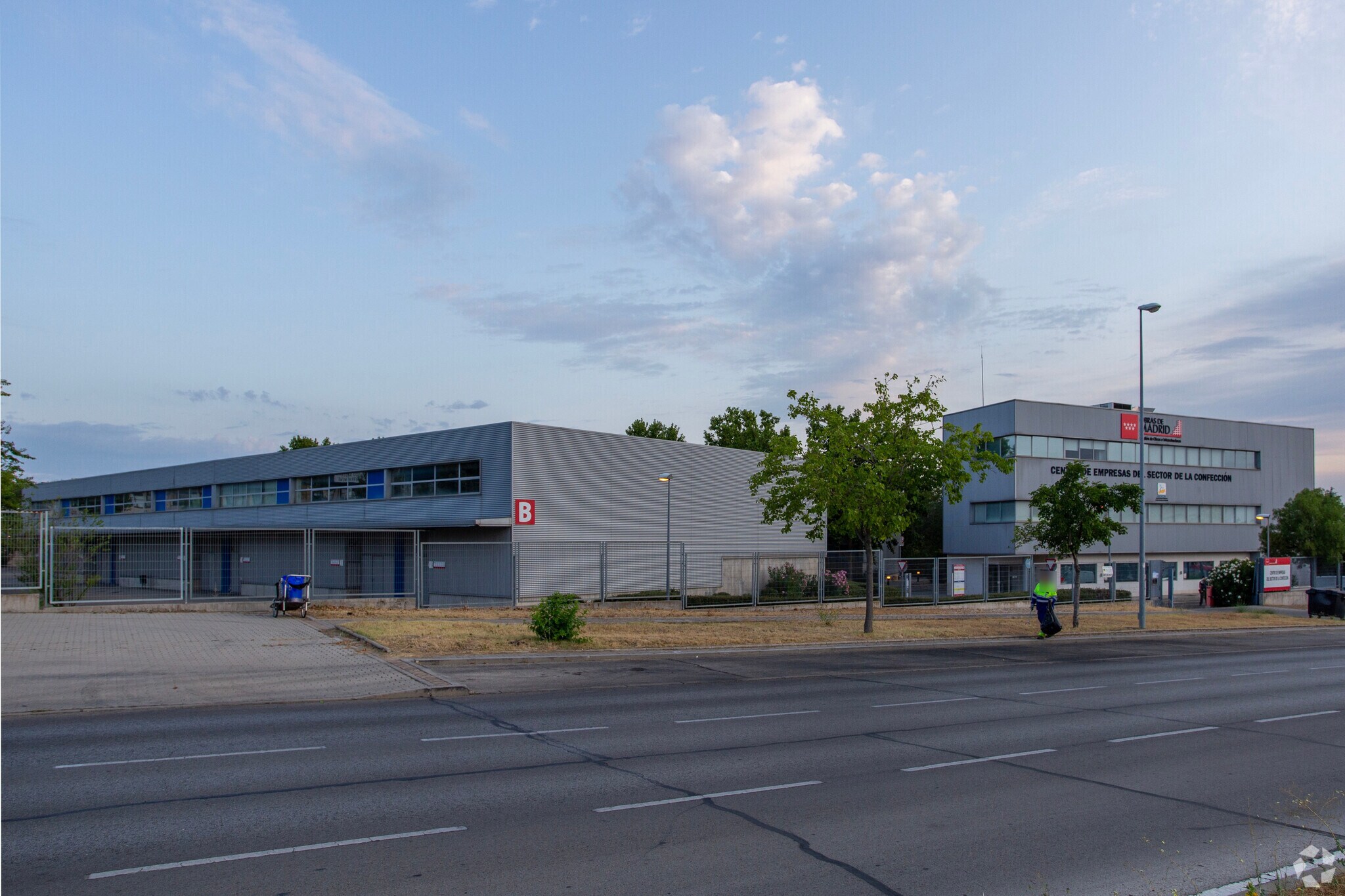 Avenida de la Cantueña, 2, Fuenlabrada, Madrid en alquiler Foto principal- Imagen 1 de 3