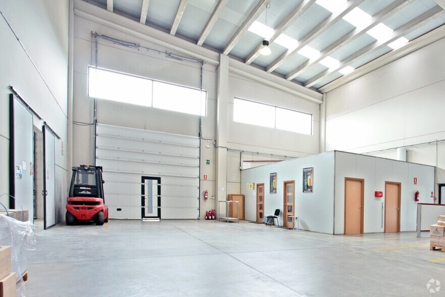 Camino Fábrica, s/n, Hoyocasero, Ávila en venta - Foto del edificio - Imagen 2 de 11
