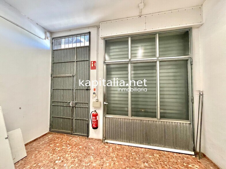Local en Hospital de Órbigo, León en venta - Foto del edificio - Imagen 2 de 4