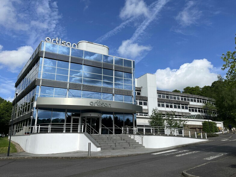 Hillbottom Rd, High Wycombe en alquiler - Foto del edificio - Imagen 1 de 8