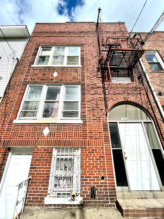 1015 W Side Ave, Jersey City, NJ en venta Foto principal- Imagen 1 de 2