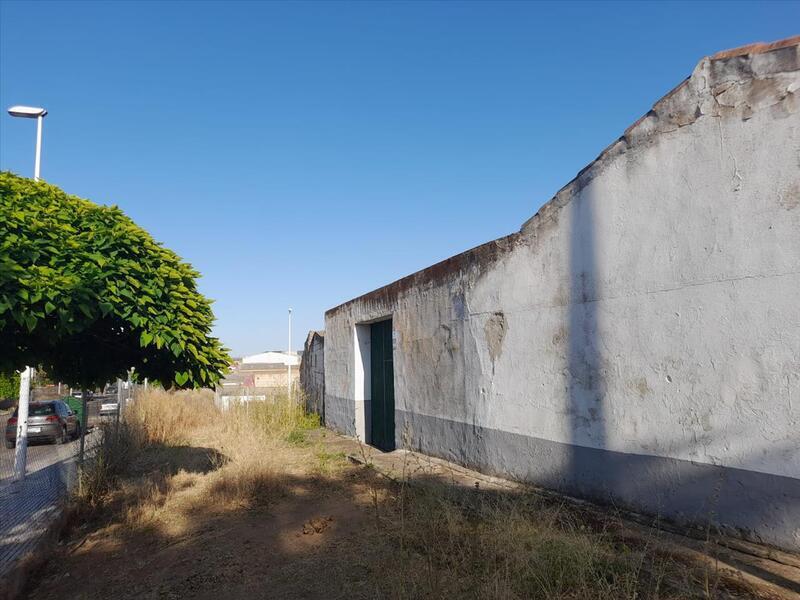 Camino Viejo de Mirandilla, Mérida, Badajoz en venta Foto principal- Imagen 1 de 11