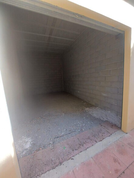 Local en El Ejido, Almería en alquiler - Foto del edificio - Imagen 3 de 5