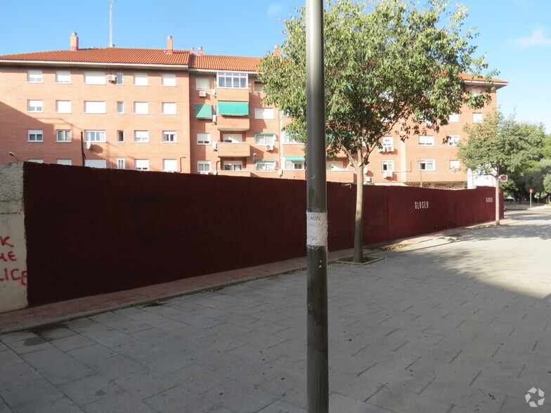 Calle Apostol Santiago, 4, Valdemoro, Madrid en venta - Foto del edificio - Imagen 3 de 5