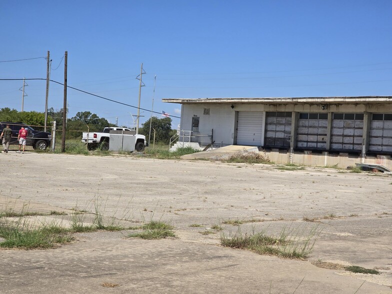 1306 I-35 Interstate Frontage 76240, Gainesville, TX en venta - Foto del edificio - Imagen 3 de 14