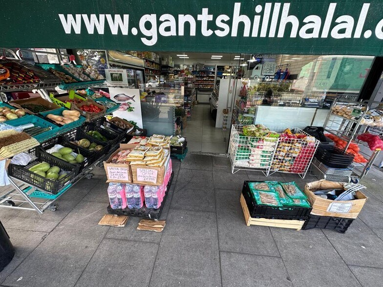 9 Woodford Ave, Ilford en venta - Foto del edificio - Imagen 1 de 27