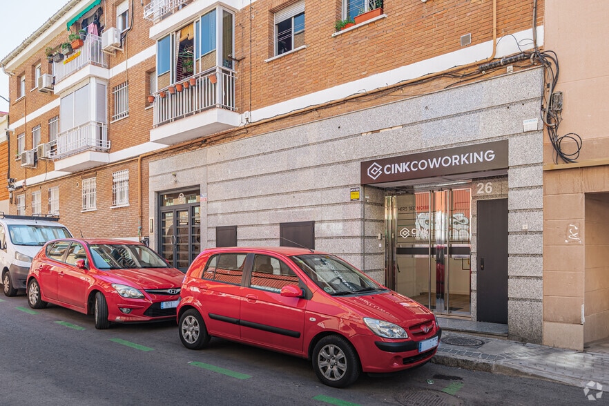 Calle del Limonero, 26, Madrid, Madrid en alquiler - Foto del edificio - Imagen 3 de 3
