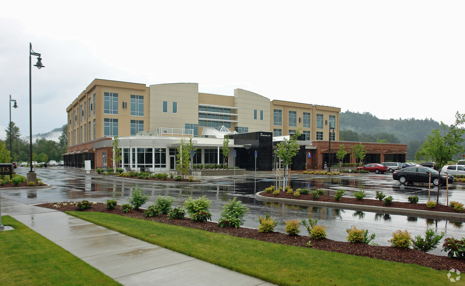 400 International Way, Springfield, OR en alquiler - Foto del edificio - Imagen 1 de 11