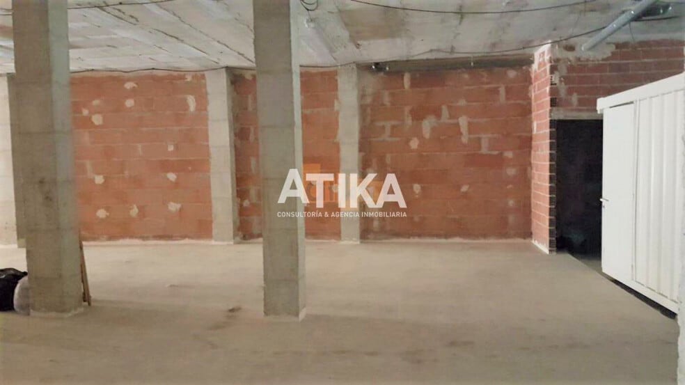 Local en València en venta - Foto del edificio - Imagen 3 de 7