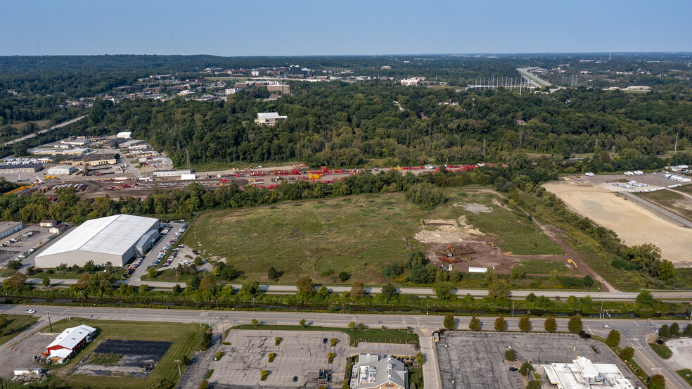 6000 W Canal Rd, Valley View, OH en venta - Foto del edificio - Imagen 2 de 4