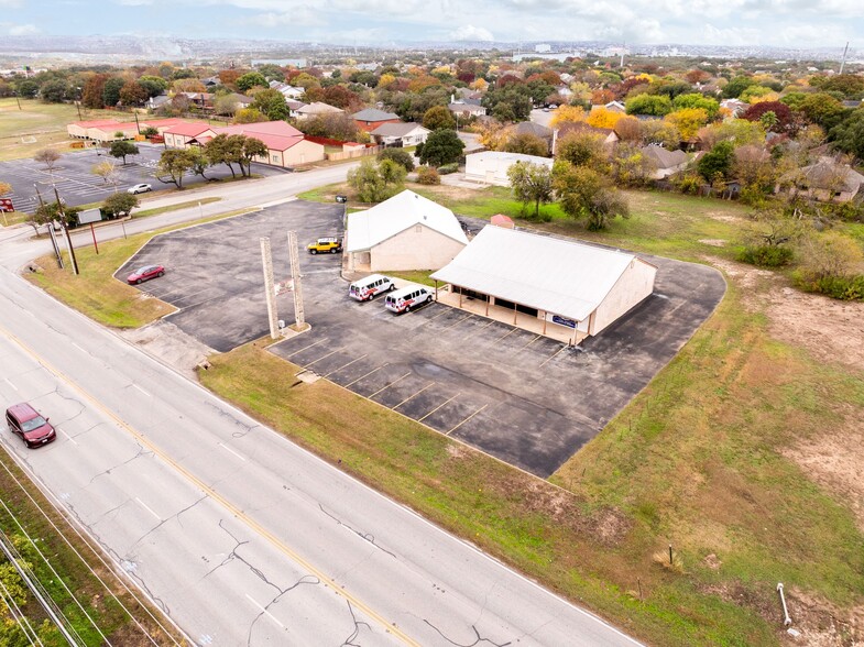 9585-9589 Braun Rd, San Antonio, TX en venta - Foto del edificio - Imagen 3 de 56