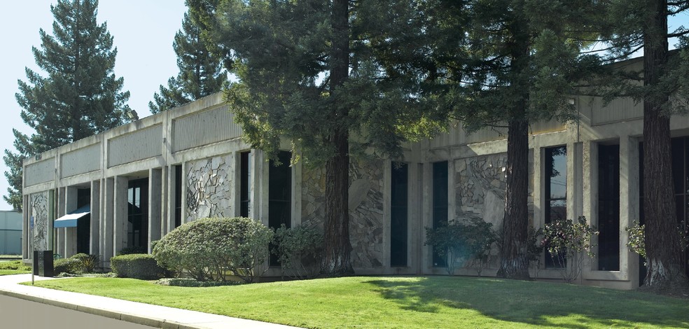 11415 Folsom Blvd, Rancho Cordova, CA en alquiler - Foto del edificio - Imagen 1 de 6