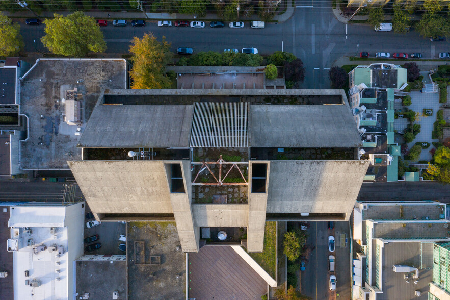 805 W Broadway, Vancouver, BC en alquiler - Foto del edificio - Imagen 2 de 10