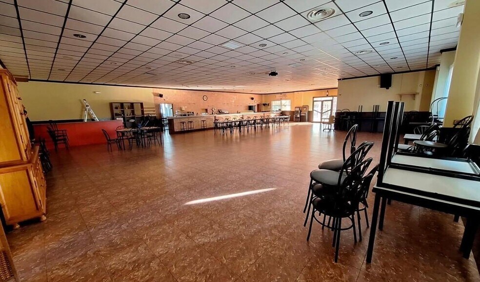 Local en Jumilla en venta - Foto del edificio - Imagen 1 de 27