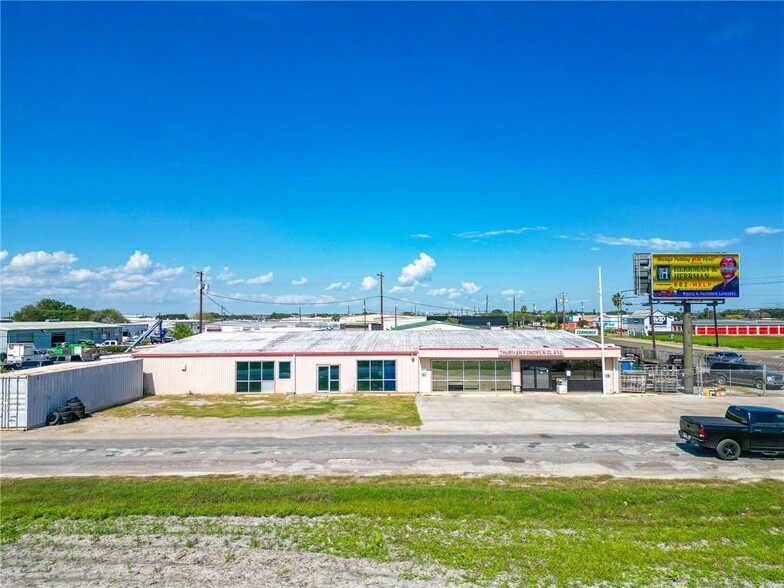 6933 Weber Rd, Corpus Christi, TX en venta - Foto del edificio - Imagen 1 de 39