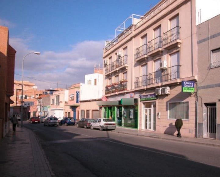 Edificio residencial en Almería, Almería en venta Foto del edificio- Imagen 1 de 2