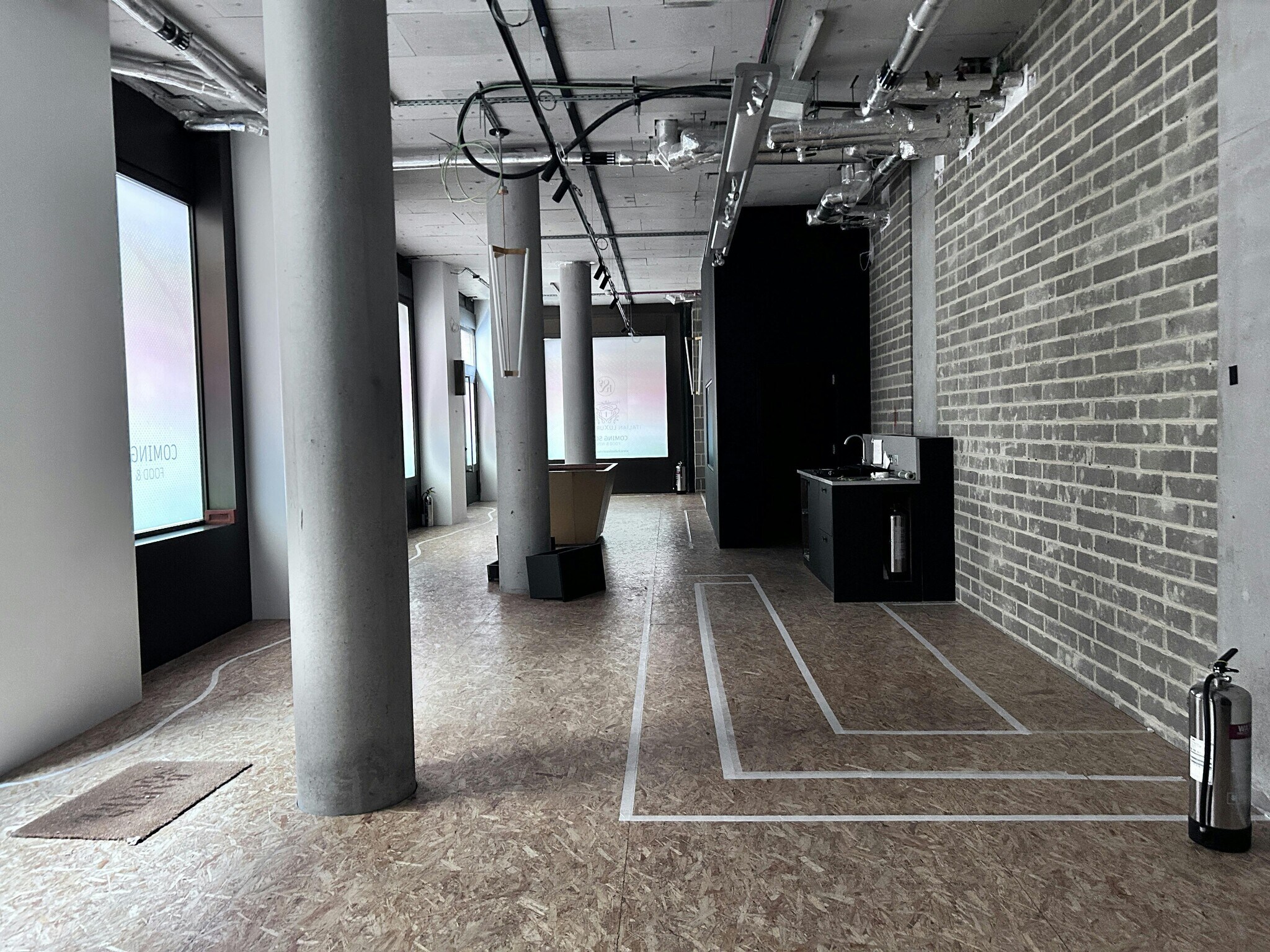 90 Bartholomew Clos, London en alquiler Foto del edificio- Imagen 1 de 7