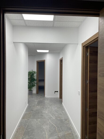 Oficina en València en alquiler - Foto del interior - Imagen 3 de 13