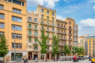 Más detalles de Carrer d'Aragó, 240, Barcelona - Edificio residencial​ en venta