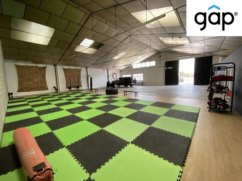 Nave en Cuenca, Cuenca en venta - Foto del edificio - Imagen 2 de 6