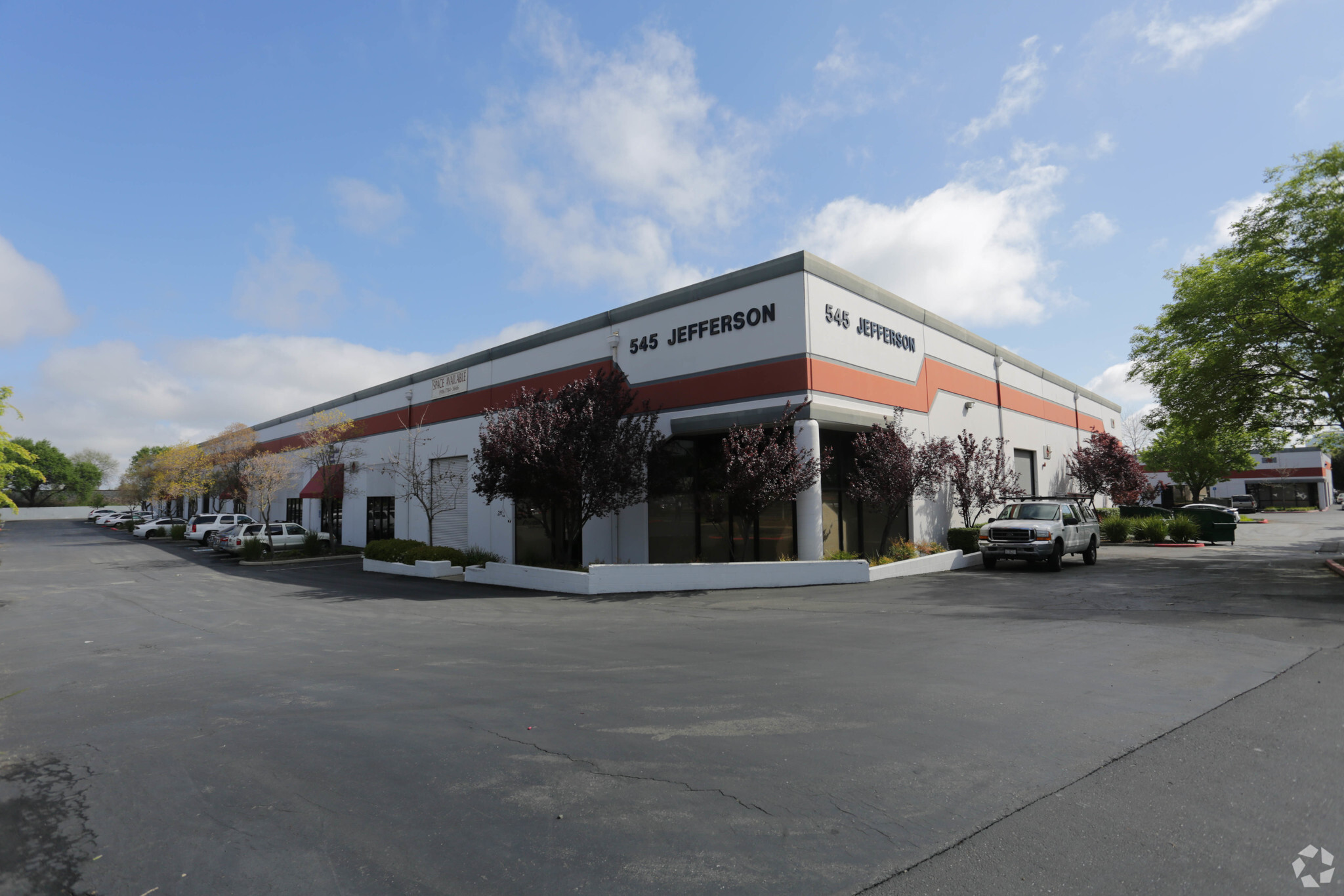 545 Jefferson Blvd, West Sacramento, CA en alquiler Foto principal- Imagen 1 de 9