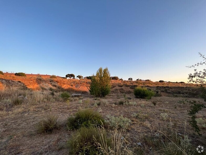 Terreno en Ávila, Ávila en venta - Foto del edificio - Imagen 2 de 10