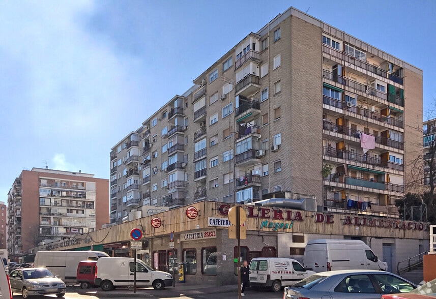 Calle San José, 22, Alcorcón, Madrid en venta - Foto del edificio - Imagen 2 de 2