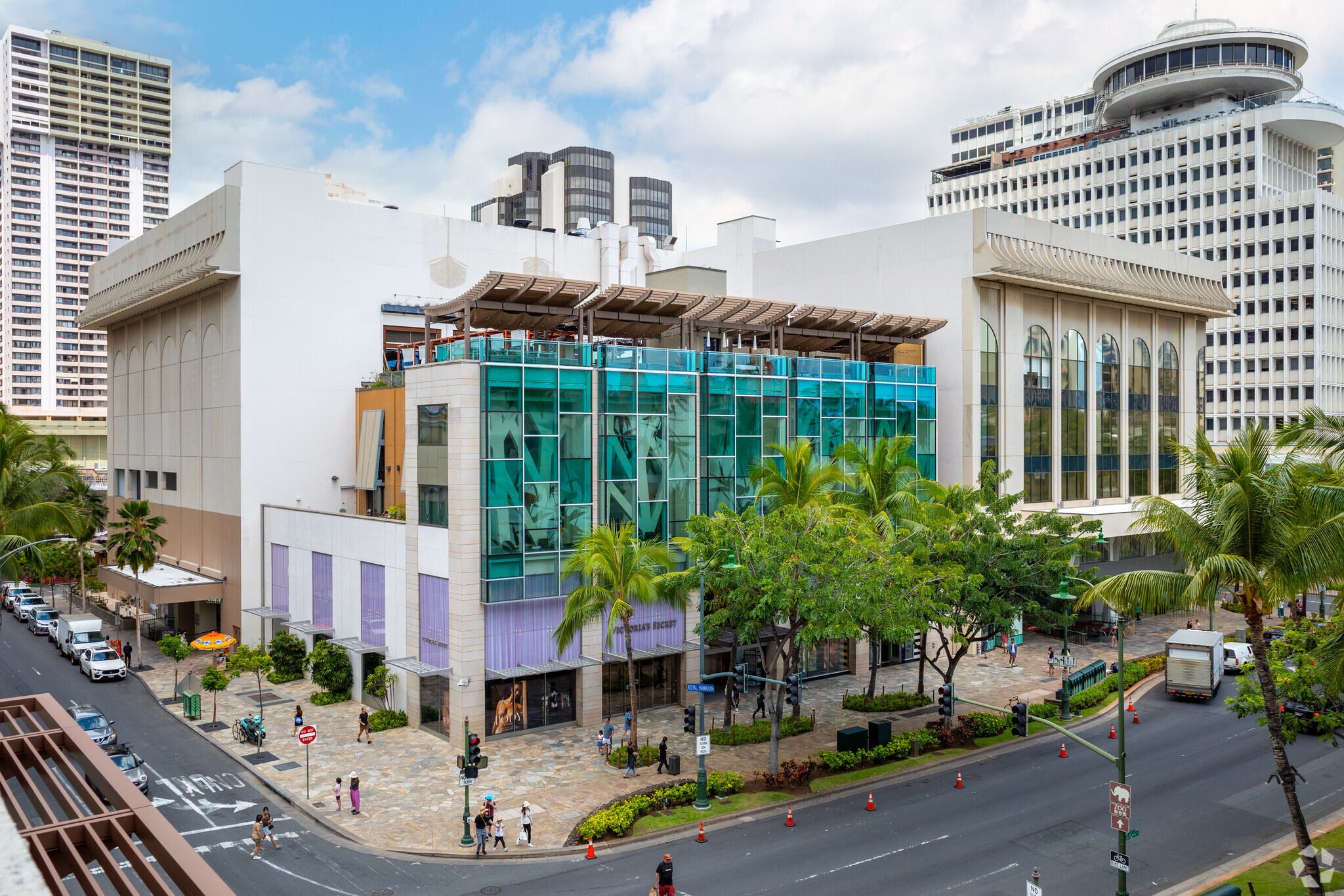 2250 Kalakaua Ave, Honolulu, HI en alquiler Foto principal- Imagen 1 de 15