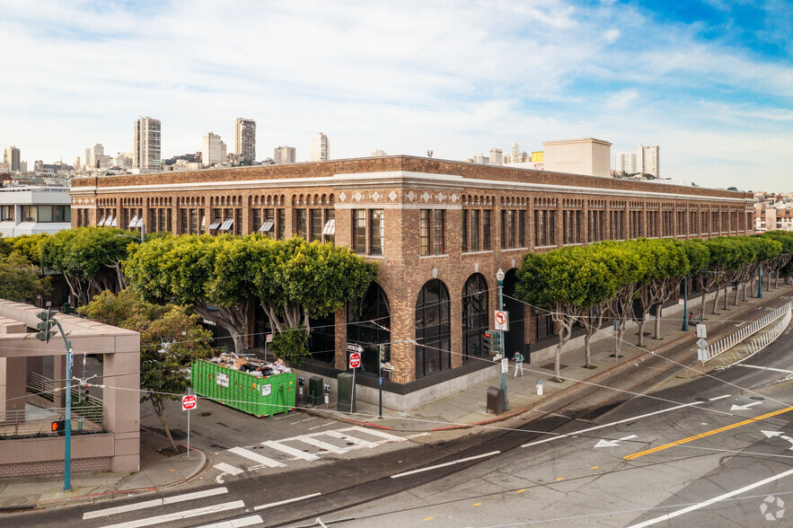 One Beach St, San Francisco, CA en alquiler - Foto del edificio - Imagen 1 de 8