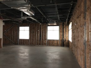 804 N Collins St, Arlington, TX en alquiler Foto del interior- Imagen 2 de 4