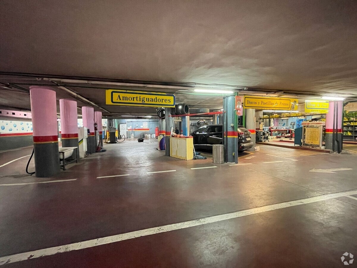 Madrid, MAD 28028 - Unidad Puerta AI, Esc. A -  - Foto del interior - Image 1 of 9