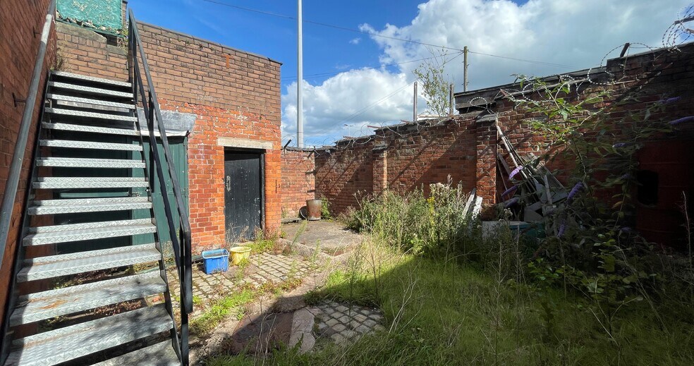 7 Newton Bank, Middlewich en venta - Foto del edificio - Imagen 2 de 2