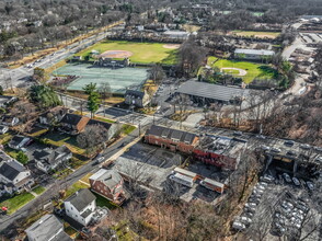 70 Gedney Way, White Plains, NY - VISTA AÉREA  vista de mapa - Image1