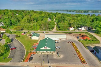 916 S Mitchell St, Cadillac, MI - VISTA AÉREA  vista de mapa - Image1