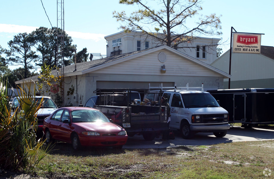 2311 Marsh Point Rd, Neptune Beach, FL en alquiler - Foto del edificio - Imagen 2 de 2