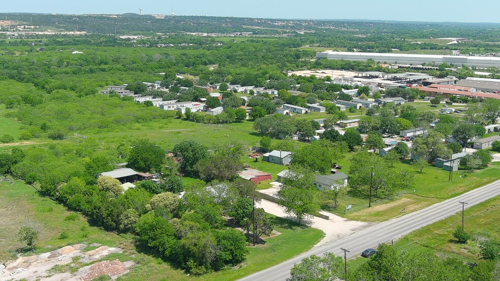 3910 FM 482, New Braunfels, TX en venta - Foto del edificio - Imagen 3 de 15