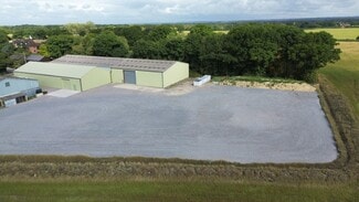 Más detalles de Bethersden Rd, Woodchurch - Nave en alquiler