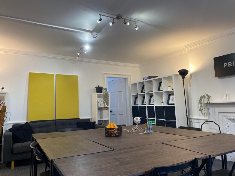 6 Hill St, Edinburgh en alquiler - Foto del edificio - Imagen 3 de 5